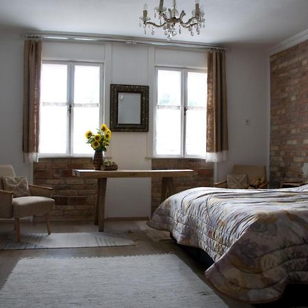 Notas Tuecsoek Vendeghaz Apartment Agyagosszergény Екстериор снимка