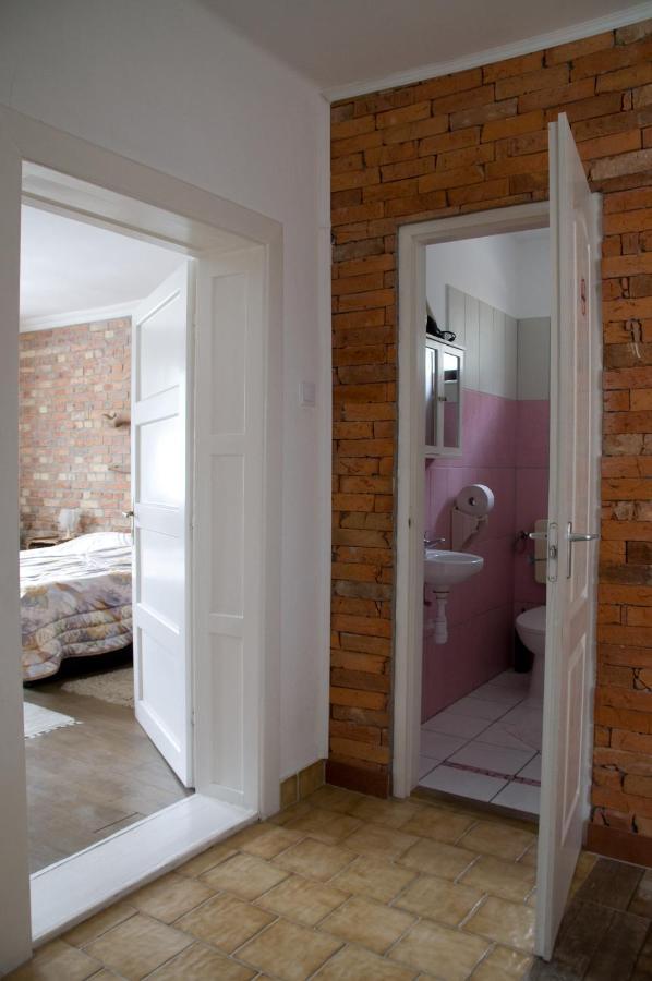 Notas Tuecsoek Vendeghaz Apartment Agyagosszergény Екстериор снимка